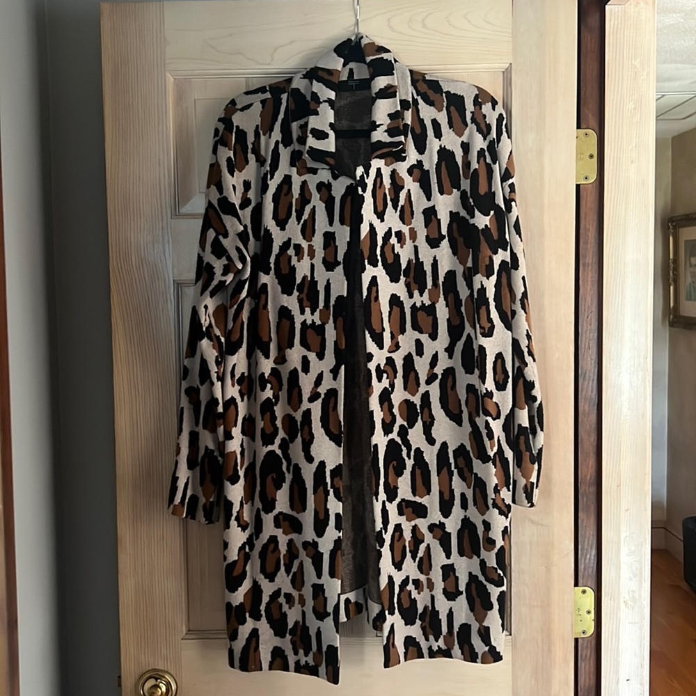 Tahari Leopard Print Cardigan - Black and Brown